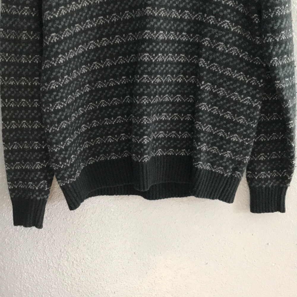 Columbia Men Sweatshirt - Picture 2 of 5